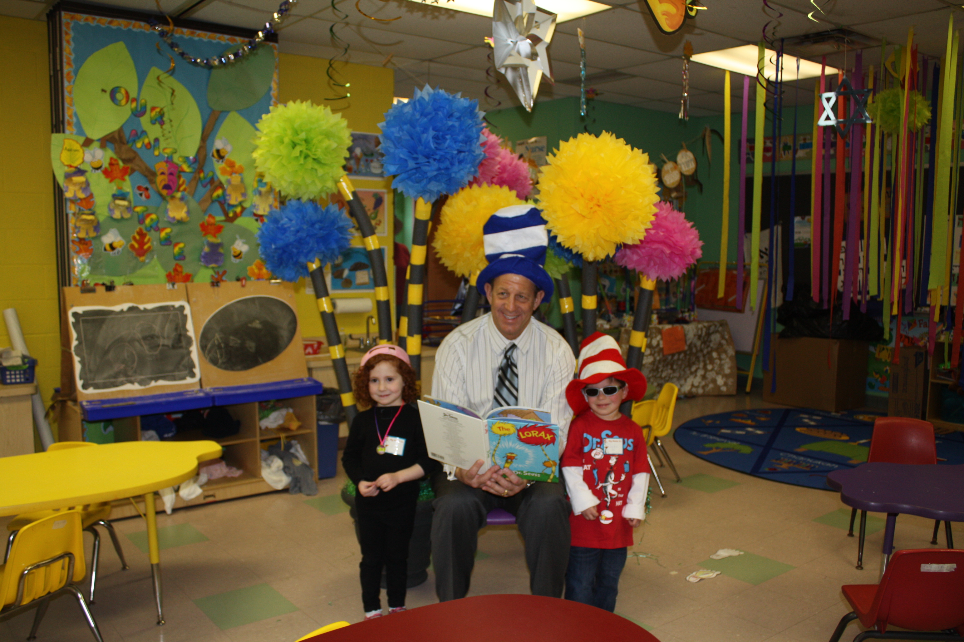 Read Across America Temple Beth Sholom 9